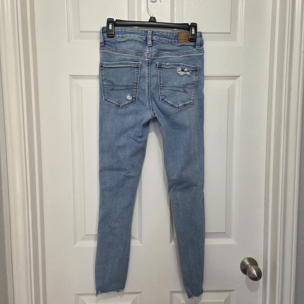 American Eagle Next Level Stretch Super High Rise Ripped Jegging Size 4 Regular - Picture 7 of 14